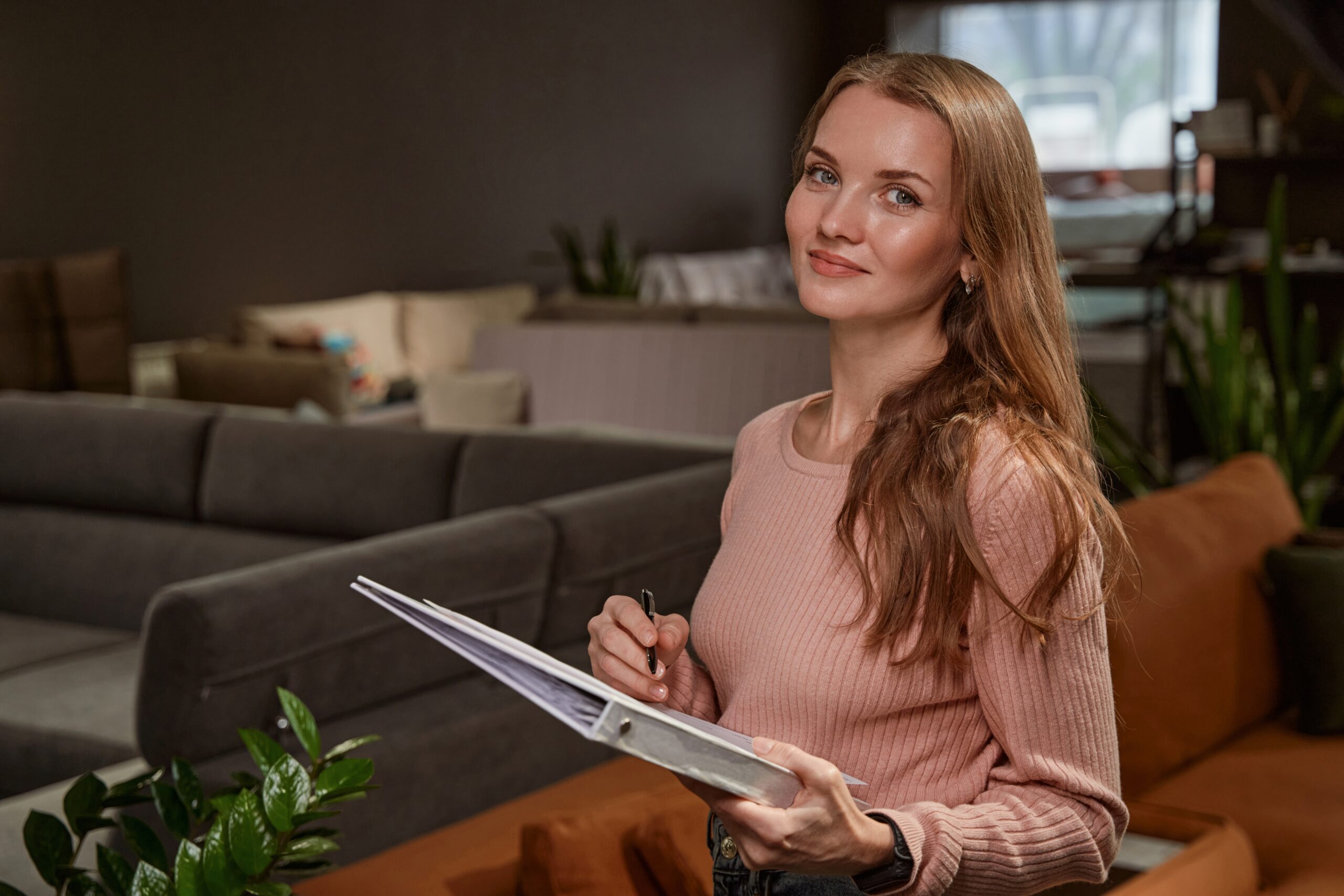 A direct sales professional with good customer service skills